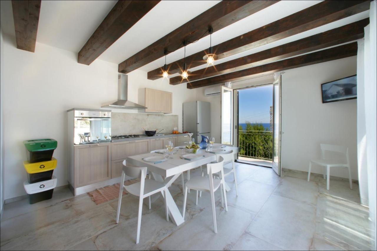 Villa Antonia - Vasca Idromassaggio Terrazza Vista Mare Σαν Βίτο λο Κάπο Εξωτερικό φωτογραφία