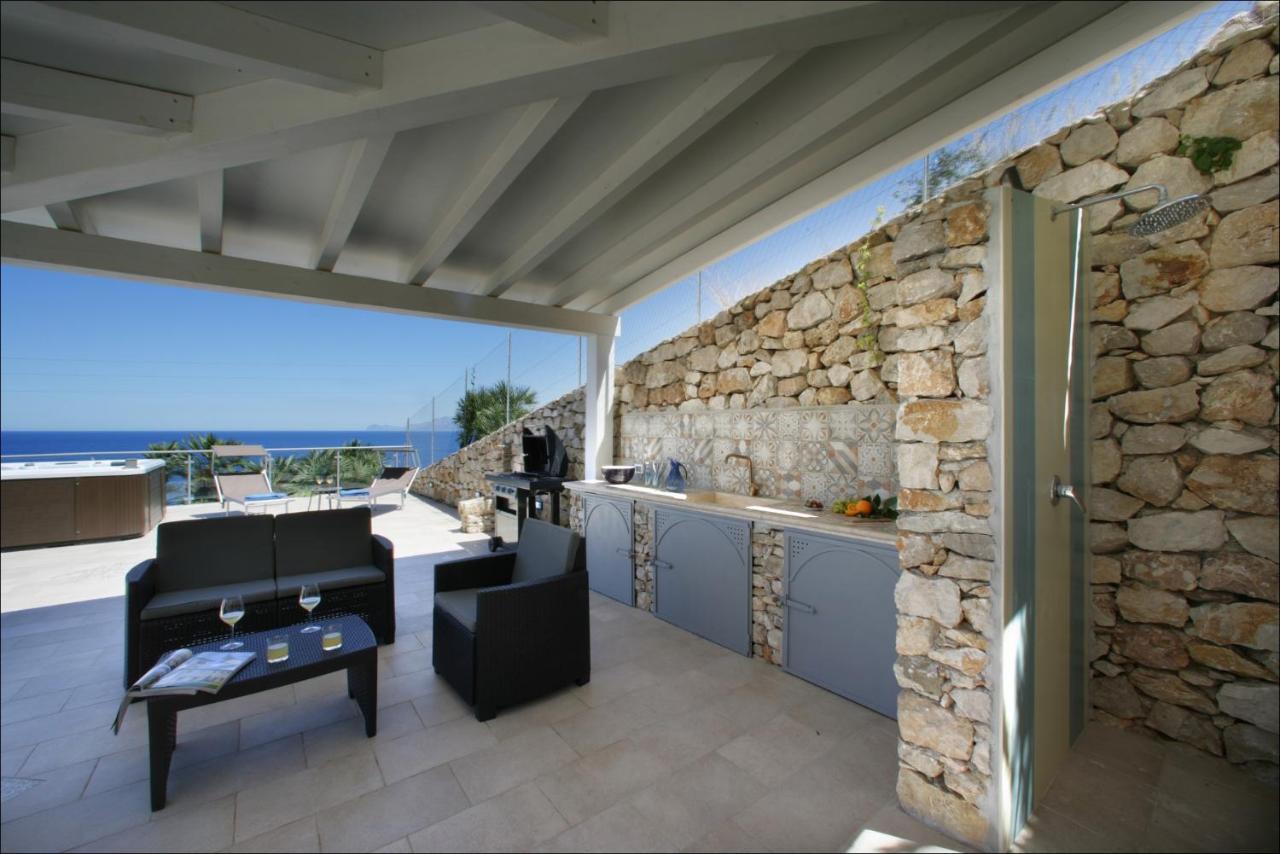 Villa Antonia - Vasca Idromassaggio Terrazza Vista Mare Σαν Βίτο λο Κάπο Εξωτερικό φωτογραφία